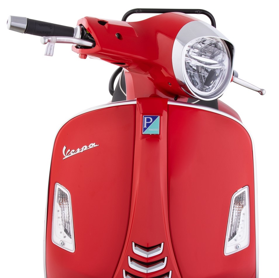 Anello faro per Vespa GTS/​GTS Super HPE 125/​300 ('19-), cromato