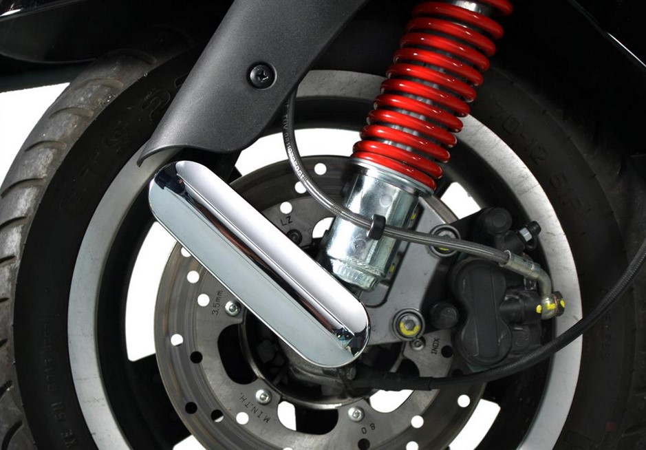 Copri forcellone per Vespa, cromato