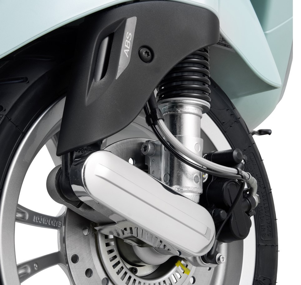 Copri forcellone per Vespa, cromato