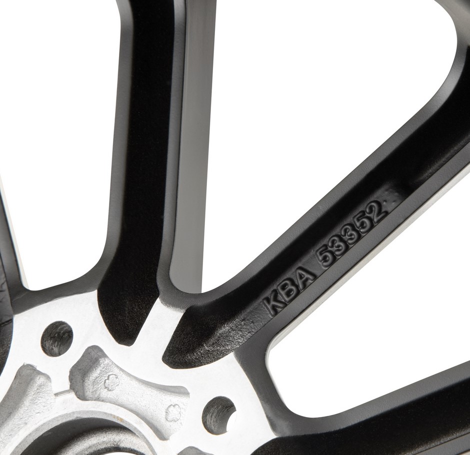 Cerchio anteriore/posteriore 13” per Vespa GTS/​GTS Super/​GTV/​GT 60/​GT/​GT L 125-300ccm, nero opaco