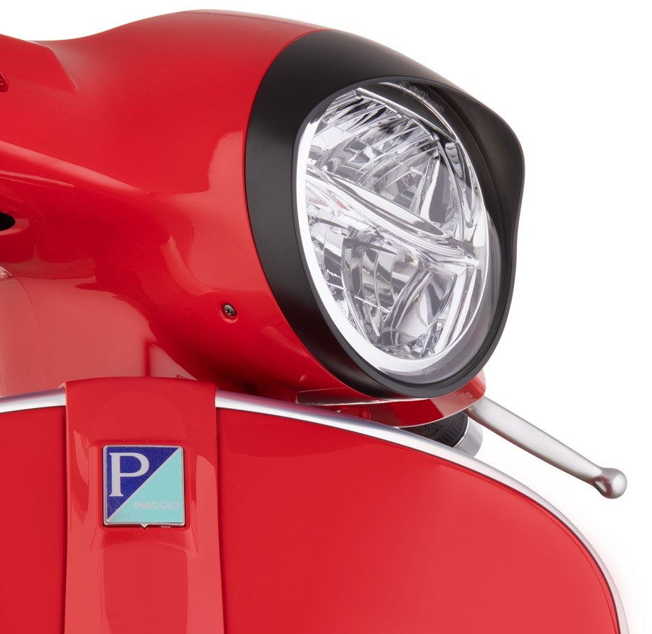 Anello faro per Vespa GTS/​GTS Super HPE 125/​300 ('19-), nero opaco